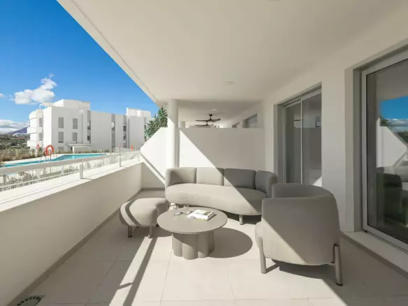 3-bedroom Apartment In Estepona, Spain (135 M²)
