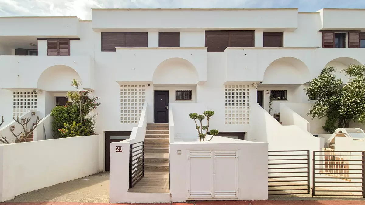 5-bedroom Town House In Mijas, Spain (270 M²)