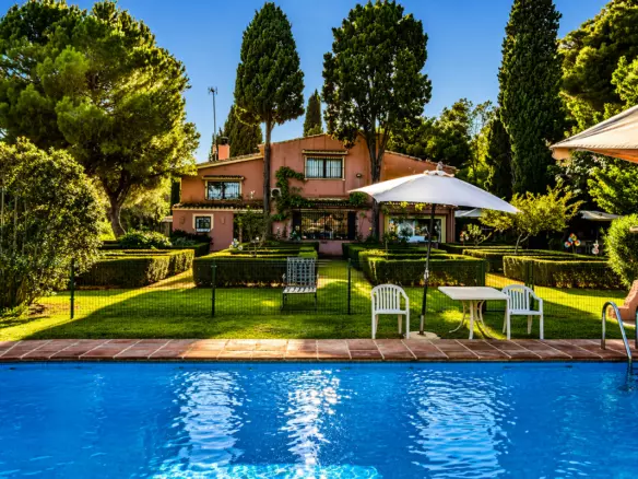 5-bedroom Villa In Marbella, Spain (450 M²)
