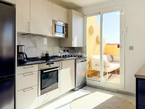 2-bedroom Apartment In Fuengirola, Spain (85 M²)