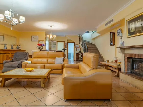8-bedroom Villa In Alhaurín El Grande, Spain (556 M²)