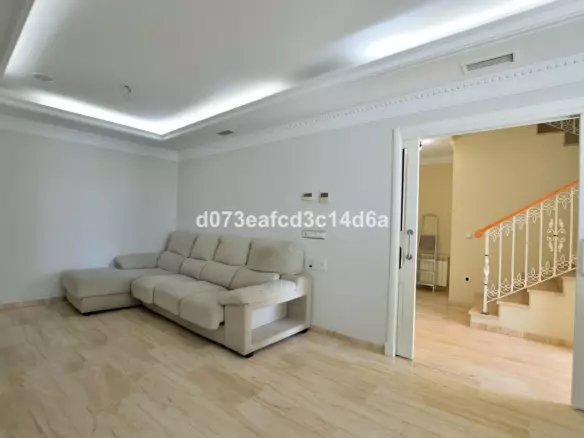 3-bedroom Town House In Ronda, Spain (208 M²)