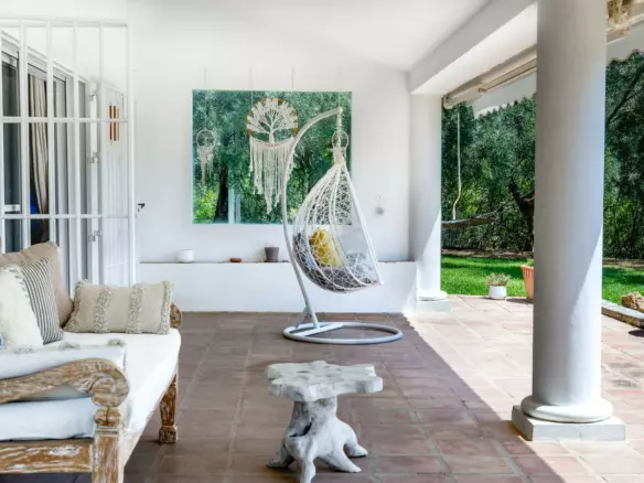 4-bedroom Villa In Alhaurín El Grande, Spain (213 M²)