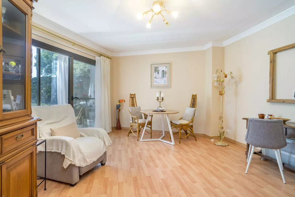 1-bedroom Apartment In Estepona, Spain (57 M²)