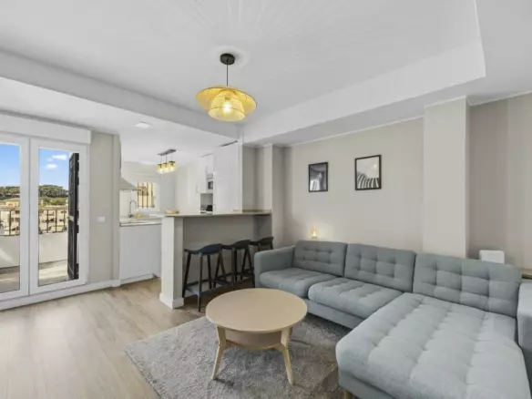 3-bedroom Apartment In Benalmádena, Spain (83 M²)