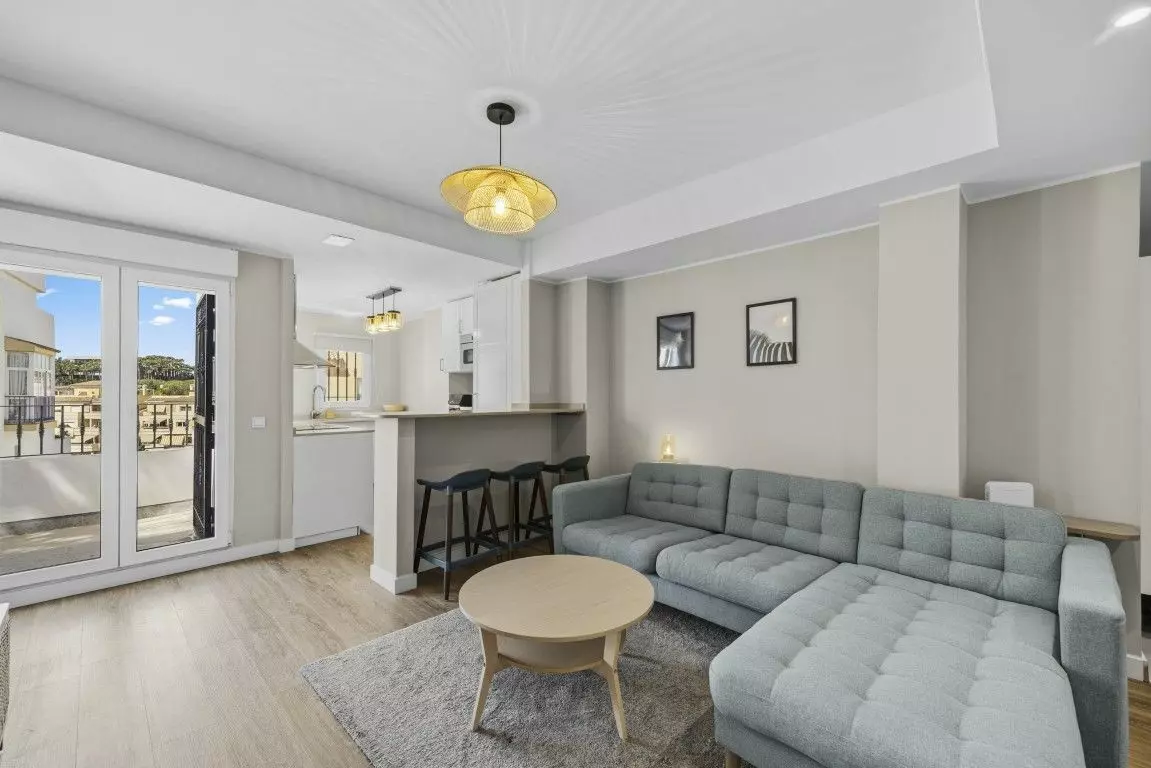 3-bedroom Apartment In Benalmádena, Spain (83 M²)