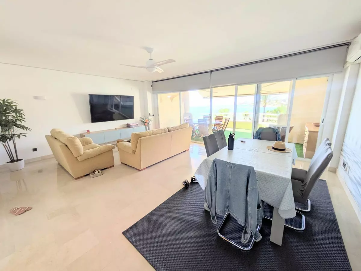 3-bedroom Apartment In Benalmádena, Spain (202 M²)