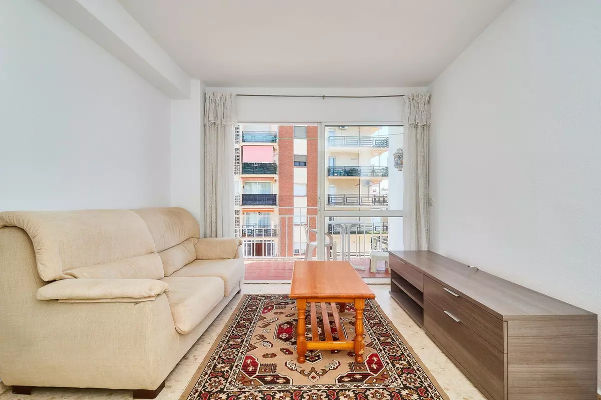 4-bedroom Apartment In Fuengirola, Spain (82 M²)