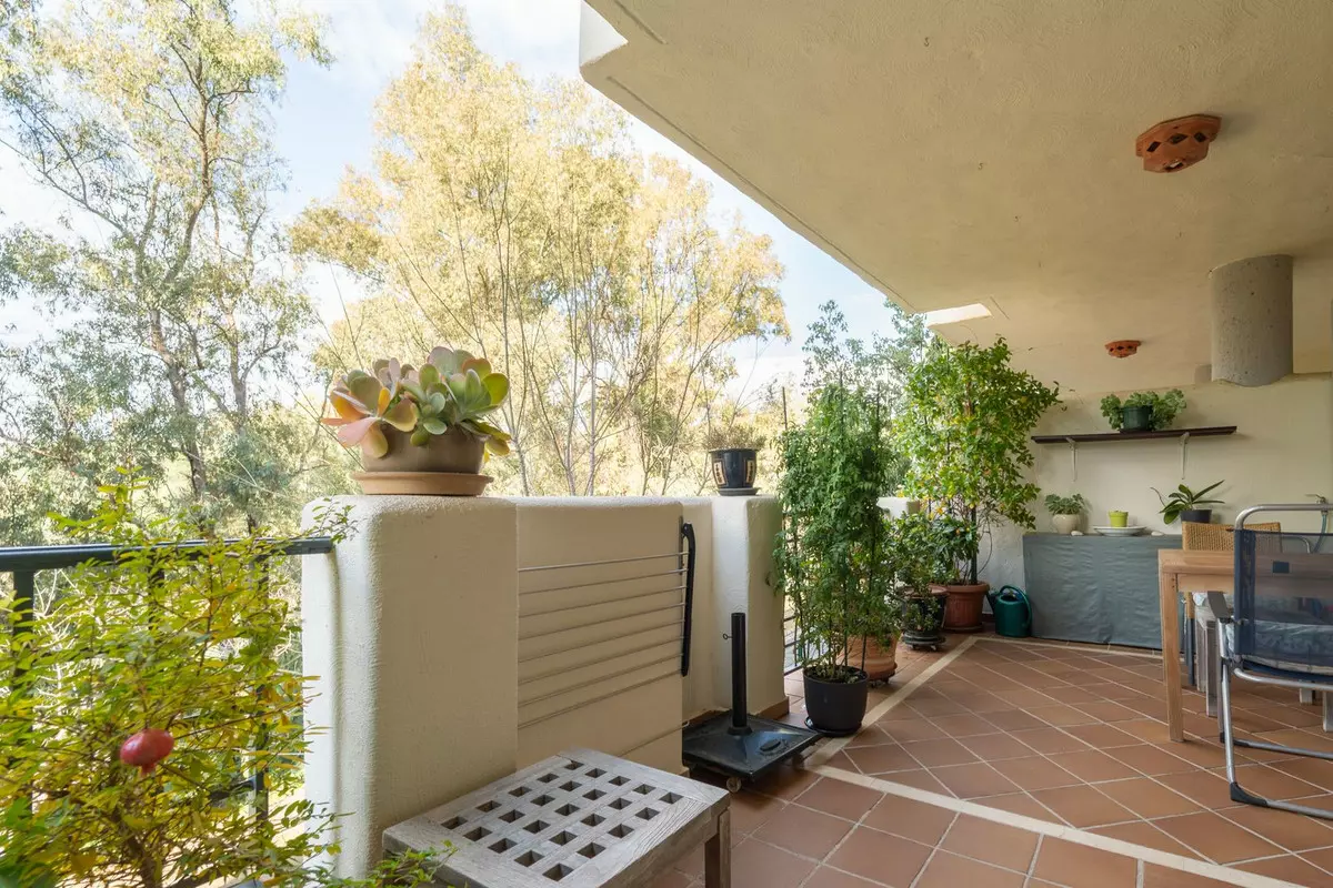 2-bedroom Apartment In Marbella, Spain (108 M²)