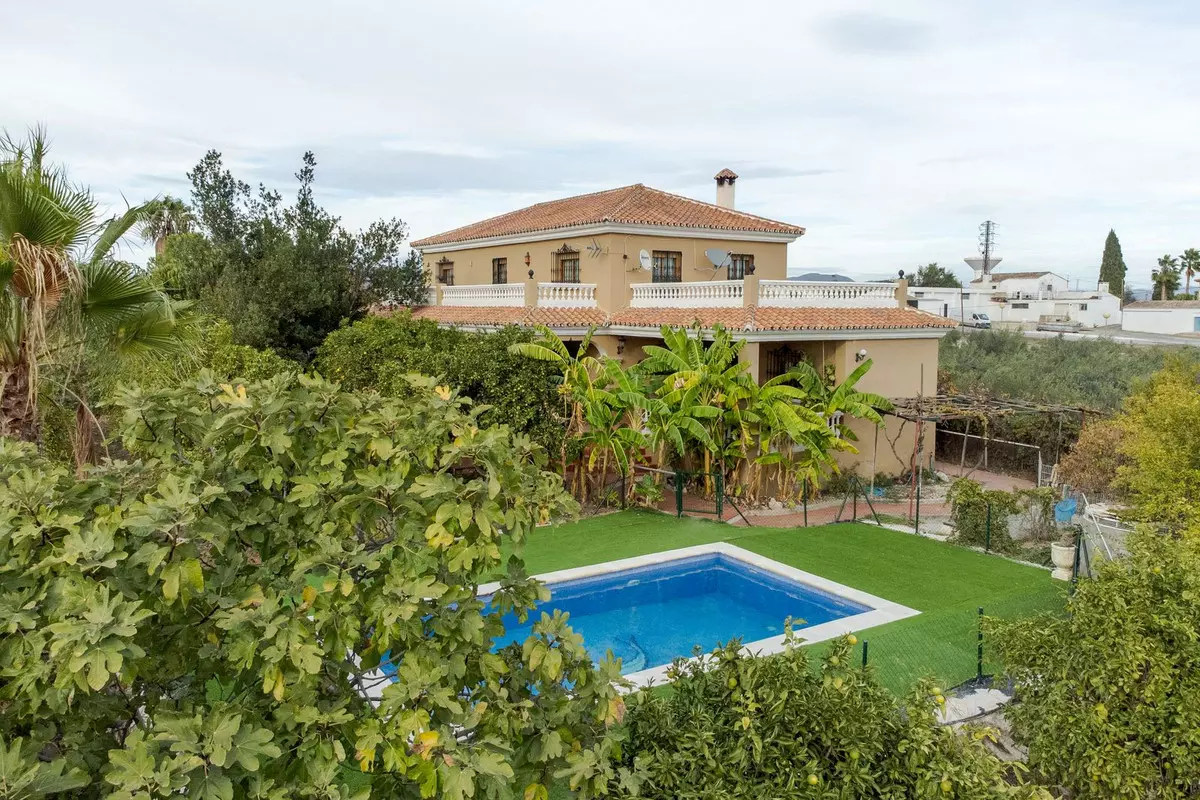 8-bedroom Villa In Alhaurín El Grande, Spain (556 M²)