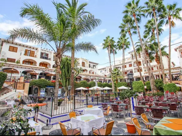 2-bedroom Apartment In Orihuela, Spain (65 M²)