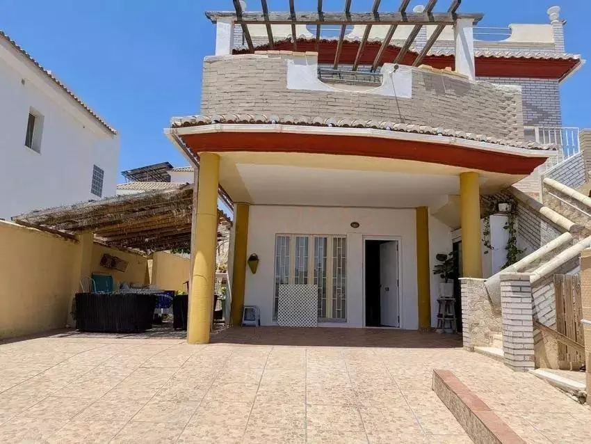 4-bedroom Villa In Málaga, Spain (402 M²)