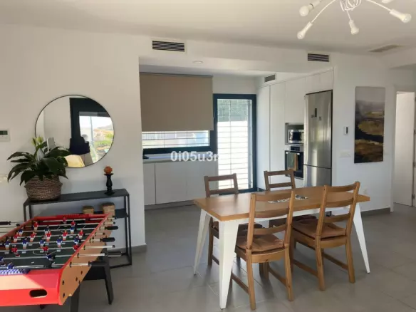 4-bedroom Villa In Málaga, Spain (292 M²)