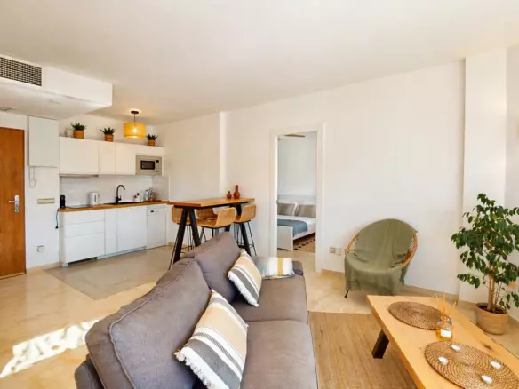 2-bedroom Apartment In Estepona, Spain (83 M²)