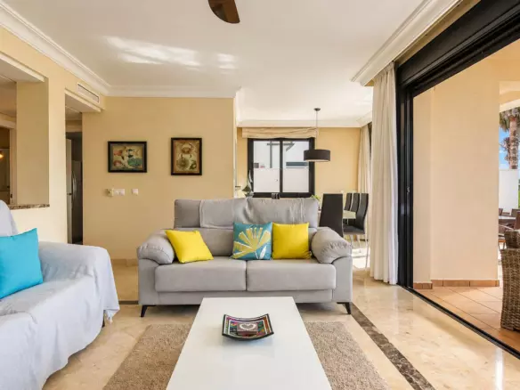 4-bedroom Villa In San Javier, Spain (157 M²)