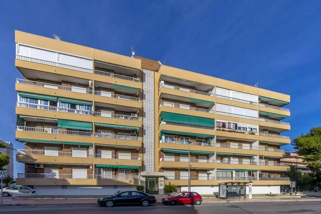 2-bedroom Apartment In Orihuela, Spain (66 M²)