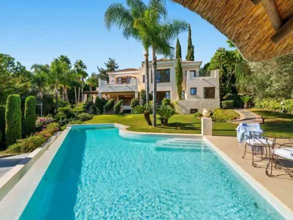 6-bedroom Villa In Marbella, Spain (712 M²)