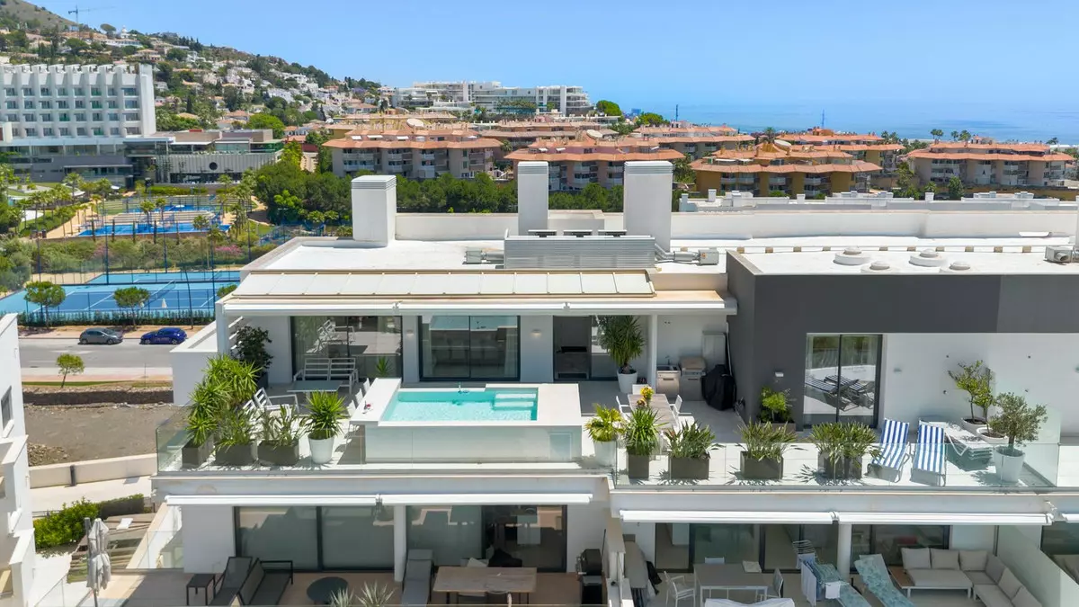 3-bedroom Apartment In Fuengirola, Spain (153 M²)