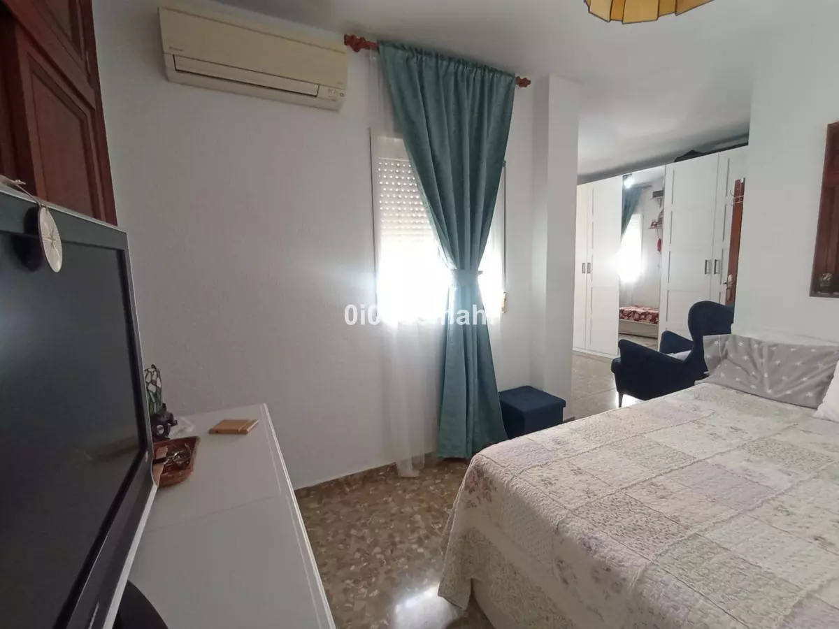 3-bedroom Apartment In Málaga, Spain (114 M²)