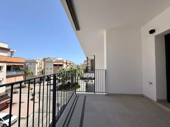 2-bedroom Apartment In Estepona, Spain (112 M²)