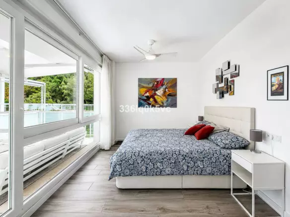 3-bedroom Apartment In Benahavis, Spain (136 M²)