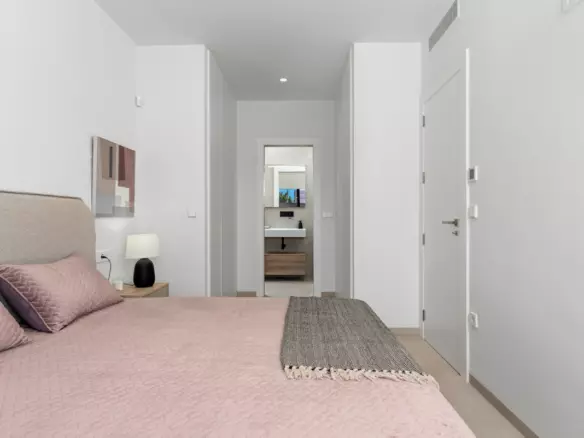 3-bedroom Villa In Los Alcázares, Spain (140 M²)