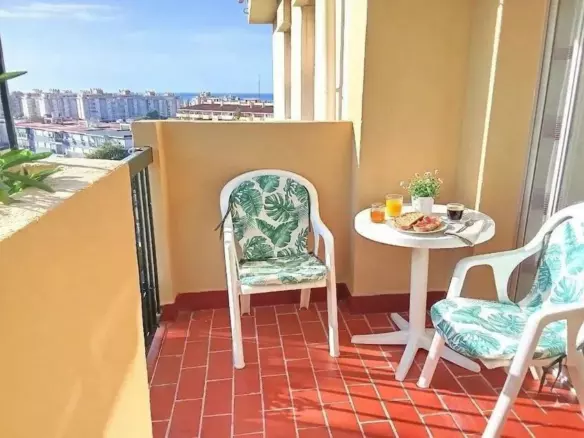 3-bedroom Apartment In Rincón De La Victoria, Spain (108 M²)