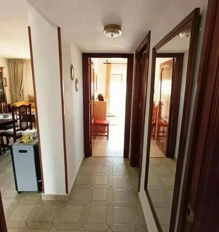 3-bedroom Apartment In Málaga, Spain (104 M²)