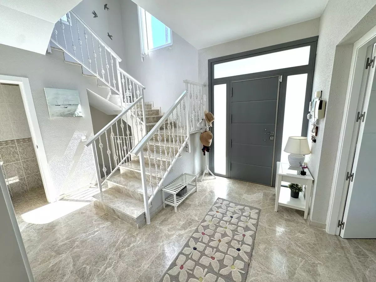4-bedroom Villa In Mijas, Spain (344 M²)