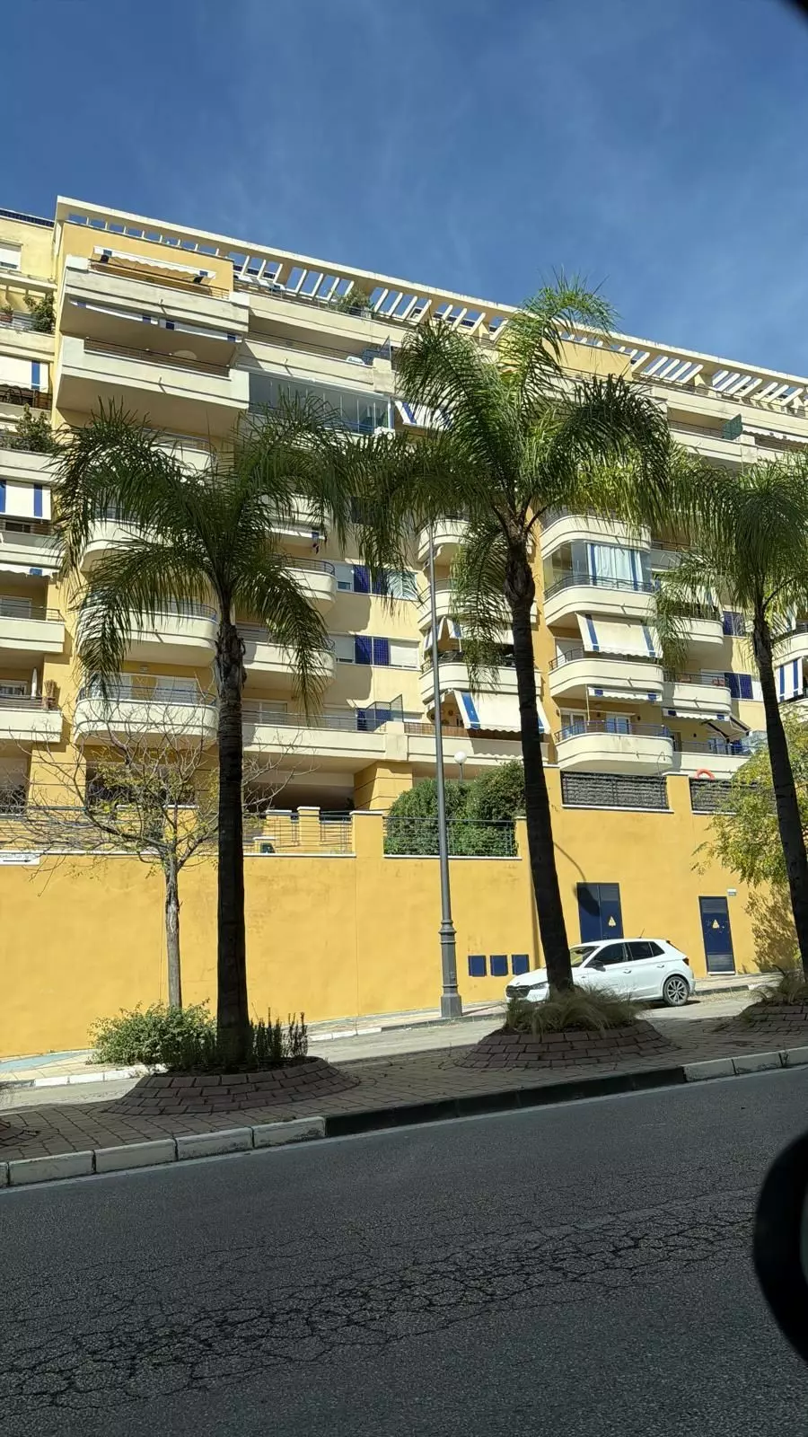 2-bedroom Apartment In Estepona, Spain (80 M²)