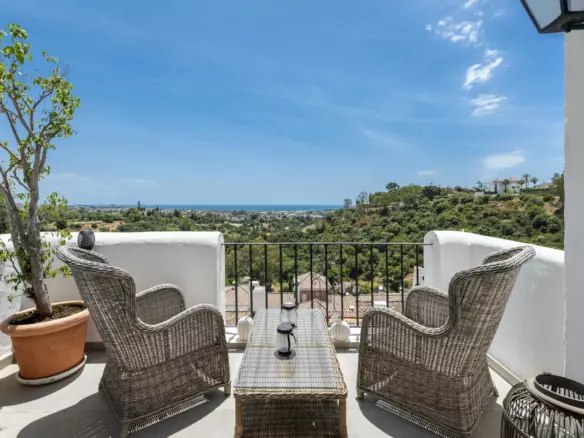 2-bedroom Apartment In Málaga, Spain (108 M²)