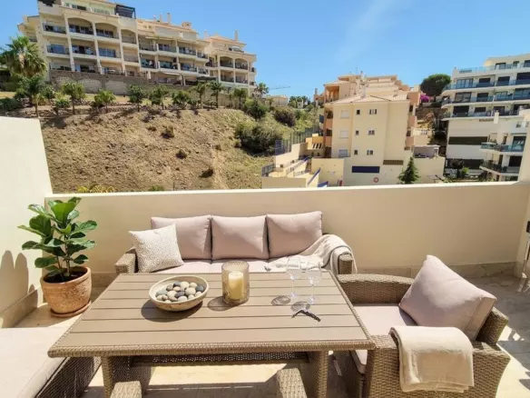 3-bedroom Apartment In Mijas, Spain (129 M²)