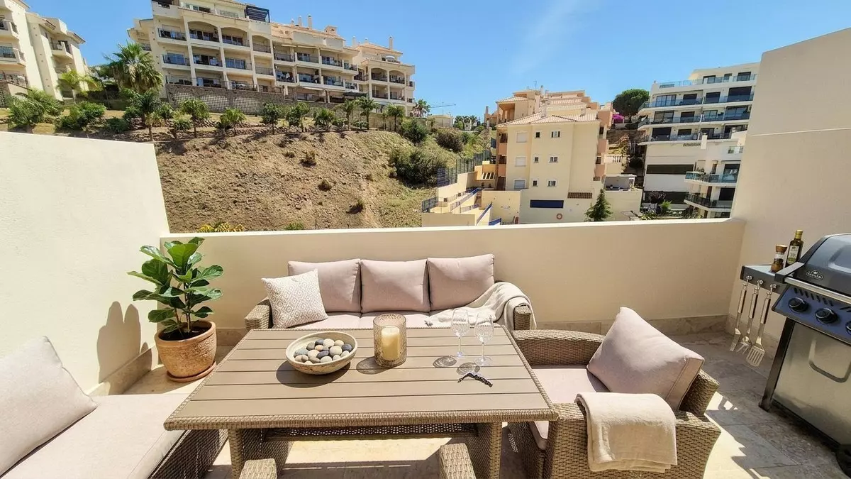 3-bedroom Apartment In Mijas, Spain (129 M²)