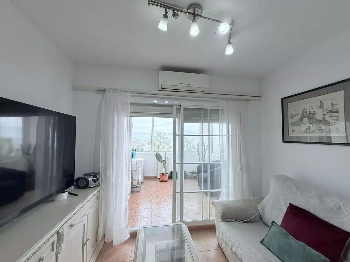 3-bedroom Apartment In Alhaurín El Grande, Spain (107 M²)