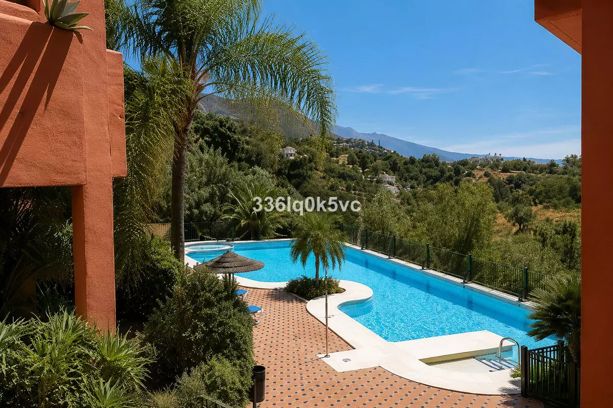 2-bedroom Apartment In Benahavis, Spain (104 M²)
