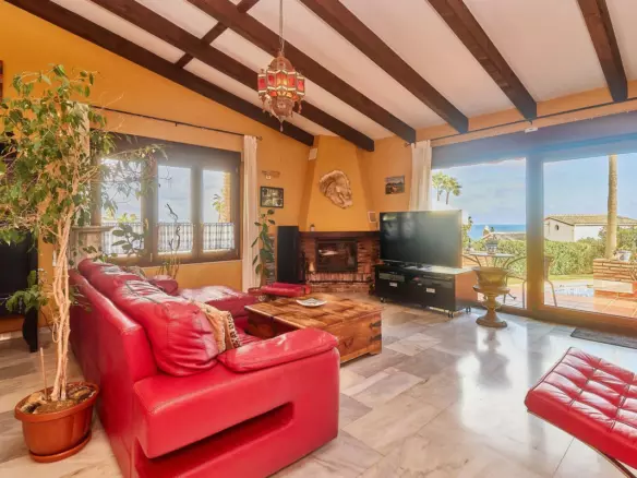 4-bedroom Villa In Mijas, Spain (261 M²)
