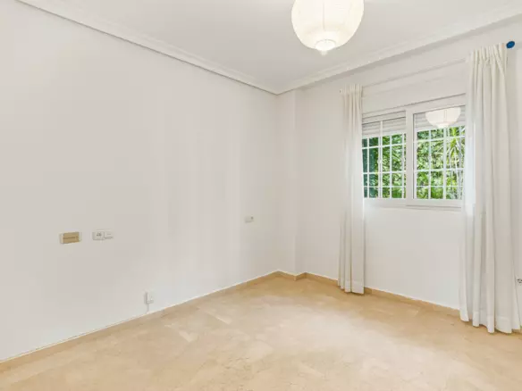 2-bedroom Apartment In Marbella, Spain (115 M²)
