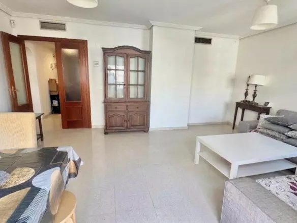 2-bedroom Apartment In Málaga, Spain (132 M²)