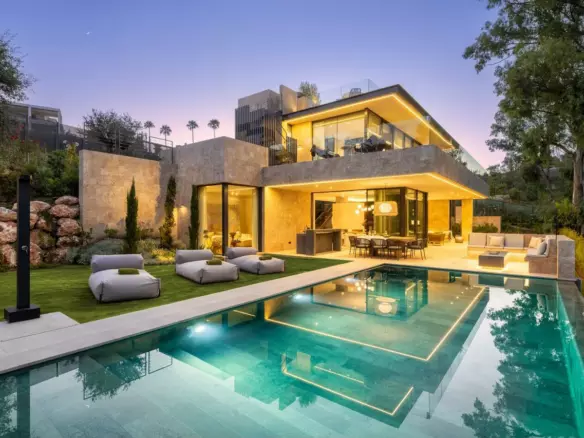 6-bedroom Villa In Marbella, Spain (785 M²)