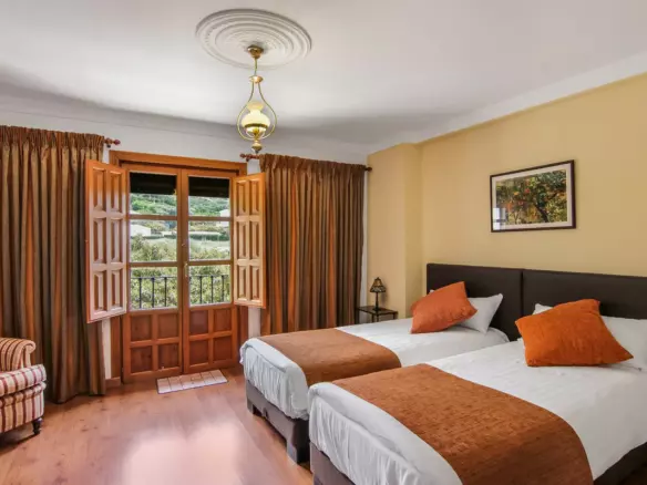 6-bedroom Country House In Canillas De Albaida, Spain (947 M²)
