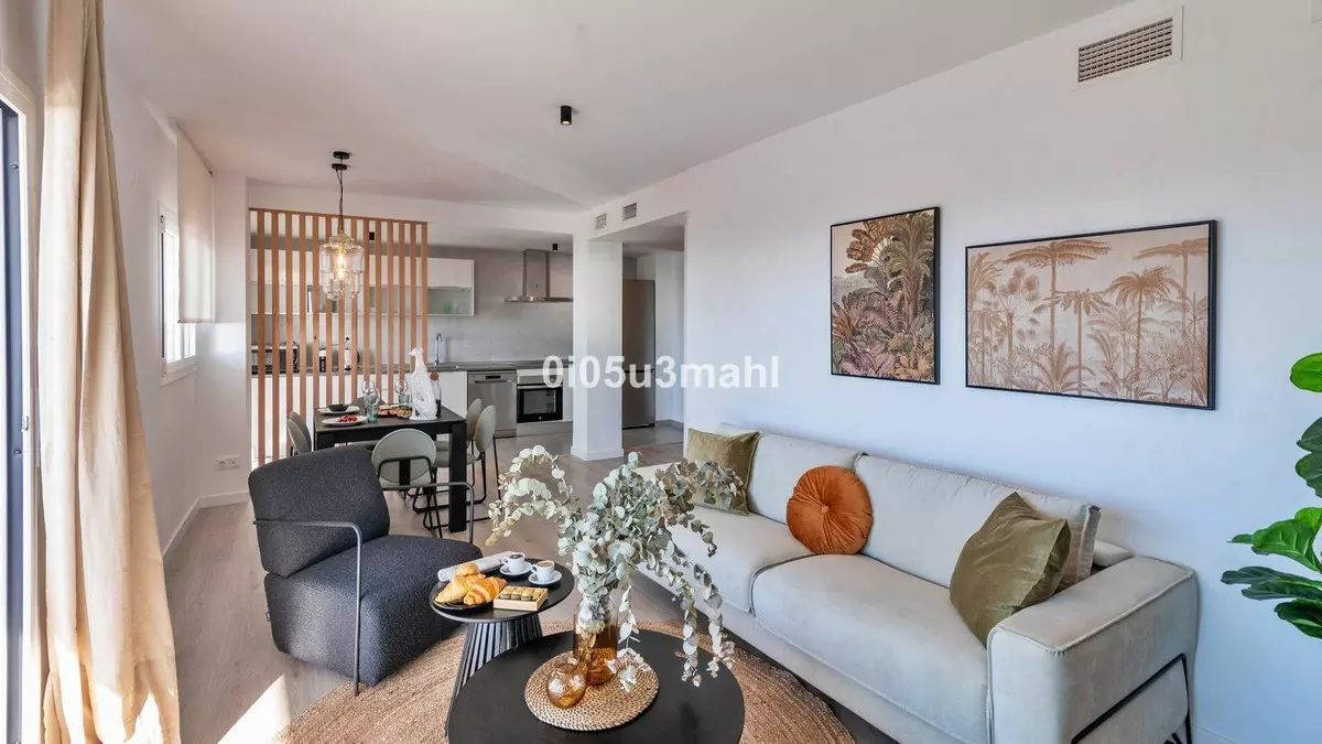 3-bedroom Apartment In Rincón De La Victoria, Spain (128 M²)