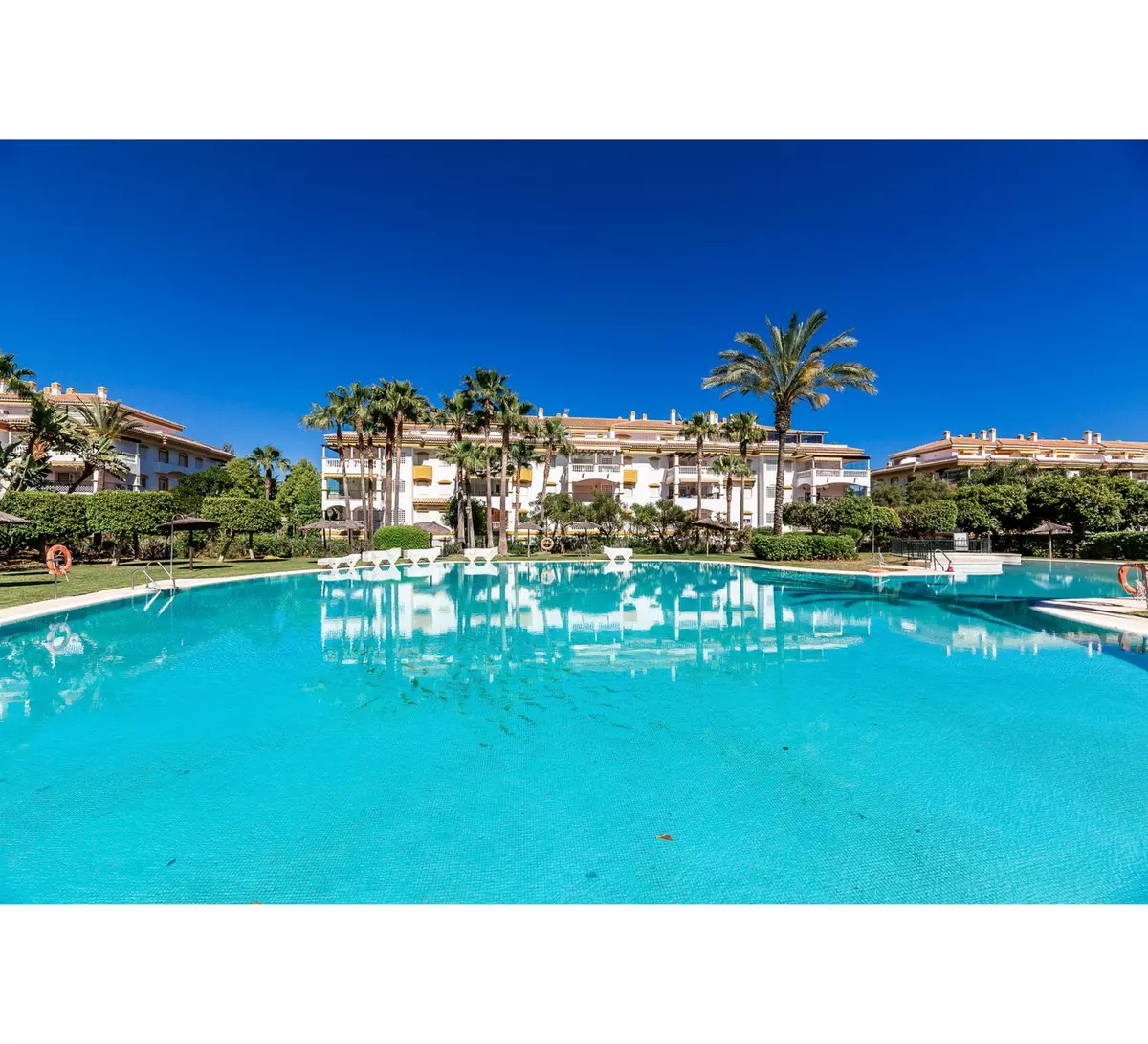 2-bedroom Apartment In Marbella, Spain (90 M²)