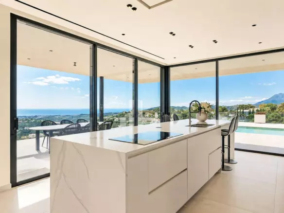 5-bedroom Villa In Benahavis, Spain (460 M²)