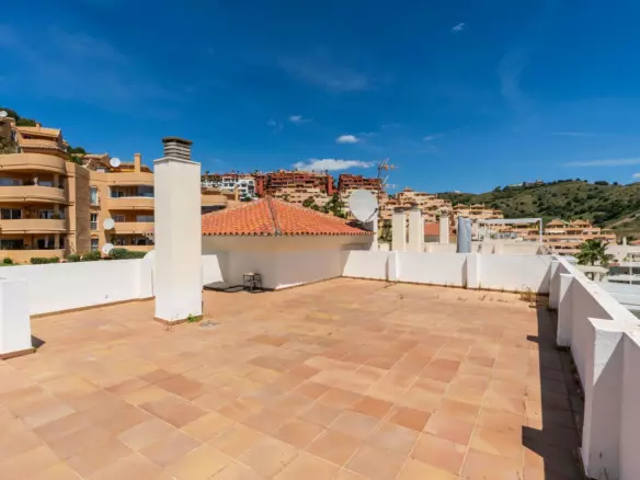 2-bedroom Apartment In Mijas, Spain (78 M²)