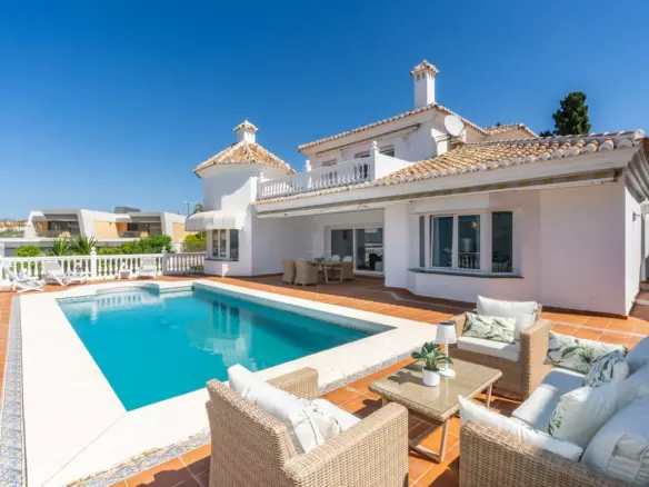 4-bedroom Villa In Mijas, Spain (413 M²)