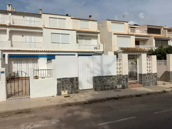 3-bedroom Town House In Orihuela, Spain (126 M²)