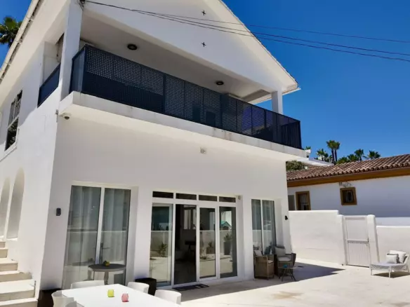 4-bedroom Villa In Marbella, Spain (321 M²)