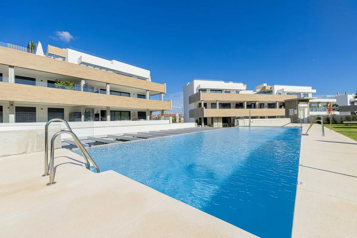 2-bedroom Apartment In Marbella, Spain (105 M²)