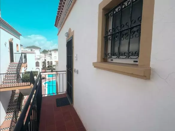 3-bedroom Apartment In Torrevieja, Spain (74 M²)