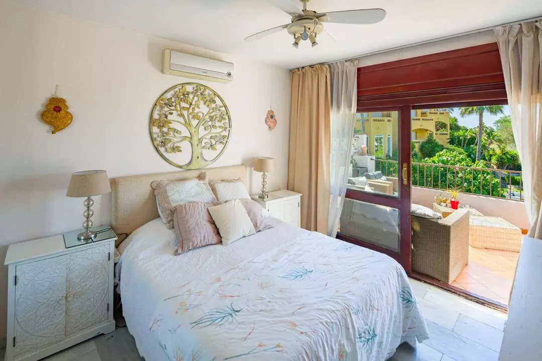 4-bedroom Villa In Marbella, Spain (270 M²)